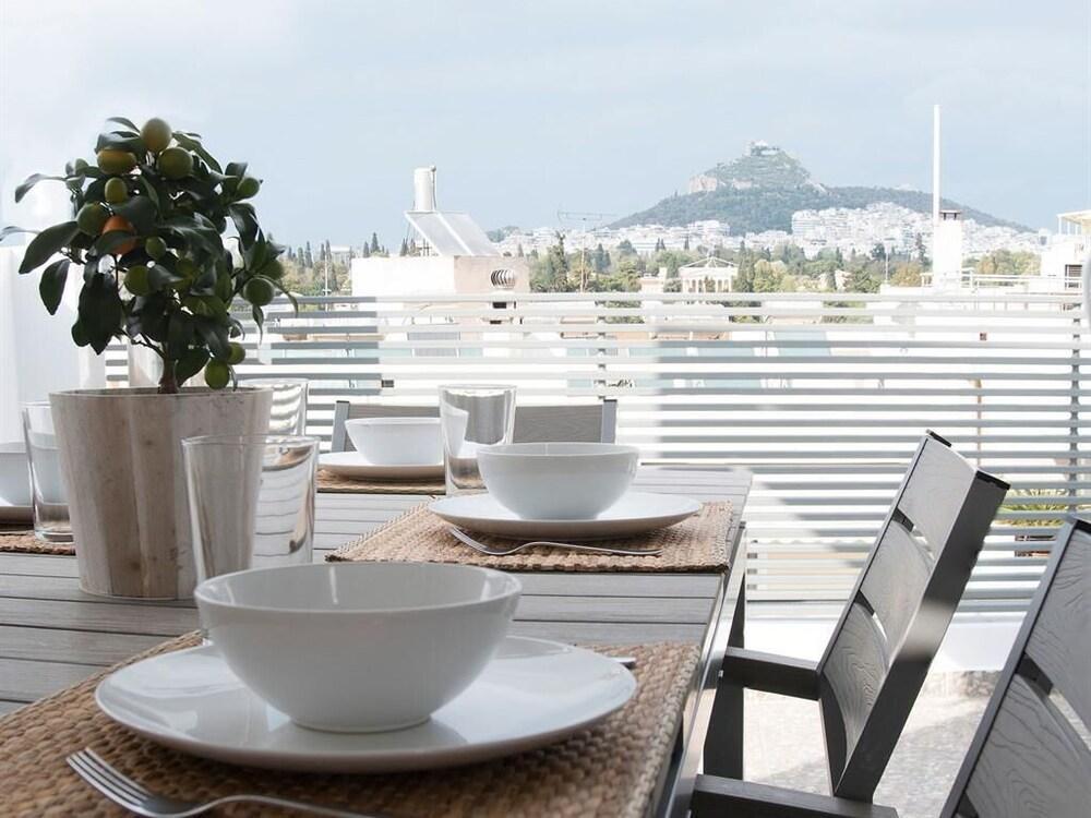 Petal Apartments Atena Exterior foto